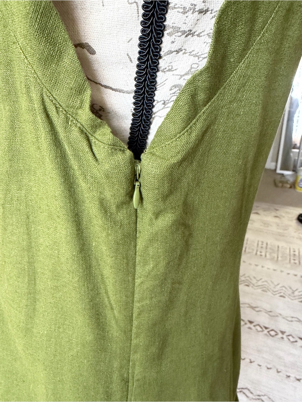 Abercrombie & Fitch Green Linen Gadot Mini Dress - Picture 6 of 13